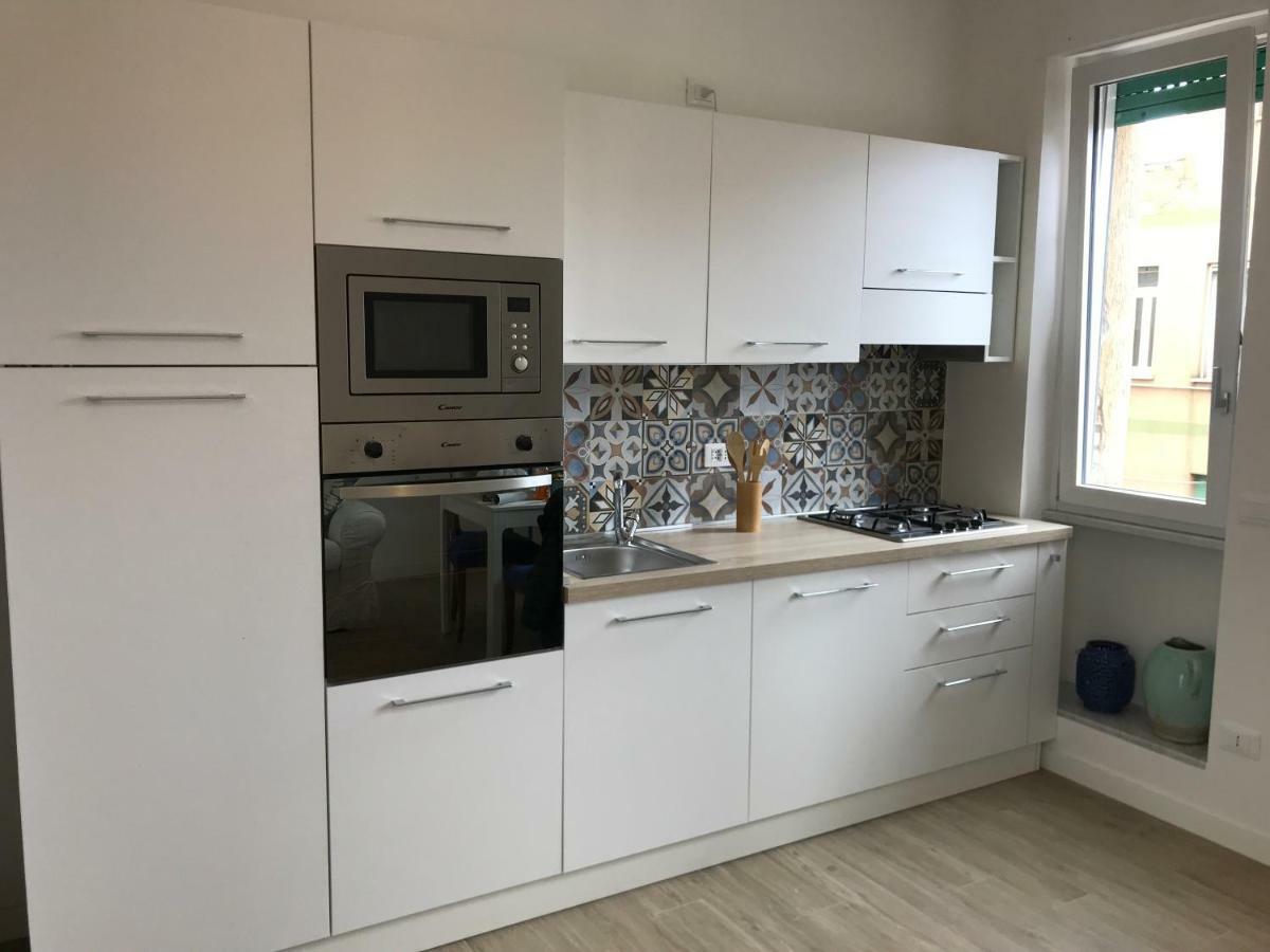 Appartement Rome On The Beach à Ostie Extérieur photo