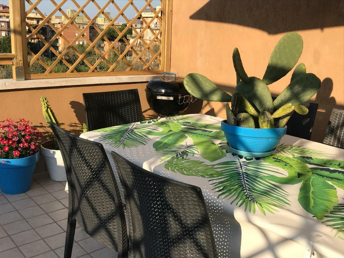 Appartement Rome On The Beach à Ostie Extérieur photo